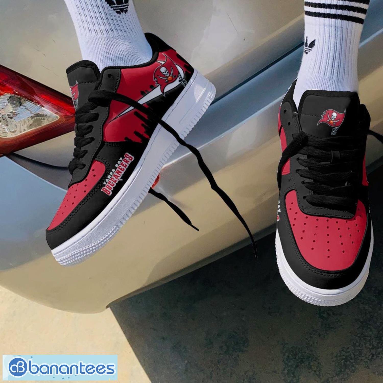 tampa bay buccaneers 3d air force shoes af1 shoes sneakers design trend limited for fans image Tampa Bay Buccaneers 3D Air Force Shoes AF1 Shoes Sneakers Design Trend Limited For Fans Product Photo 1