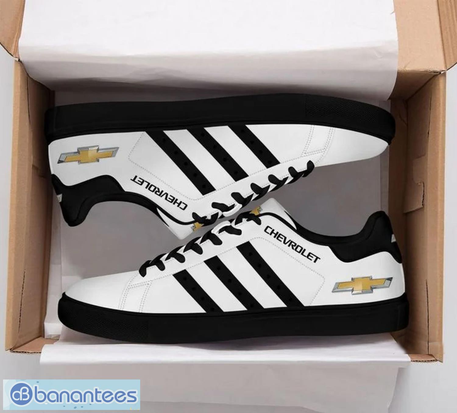 chevrolet men women low top skate shoes new gift 1 image Chevrolet Men Women Low Top Skate Shoes New Gift Product Photo 2