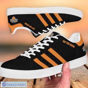 New York Knicks Low Top Skate Shoes Fans Gift Men Women Shoes Product Photo 2