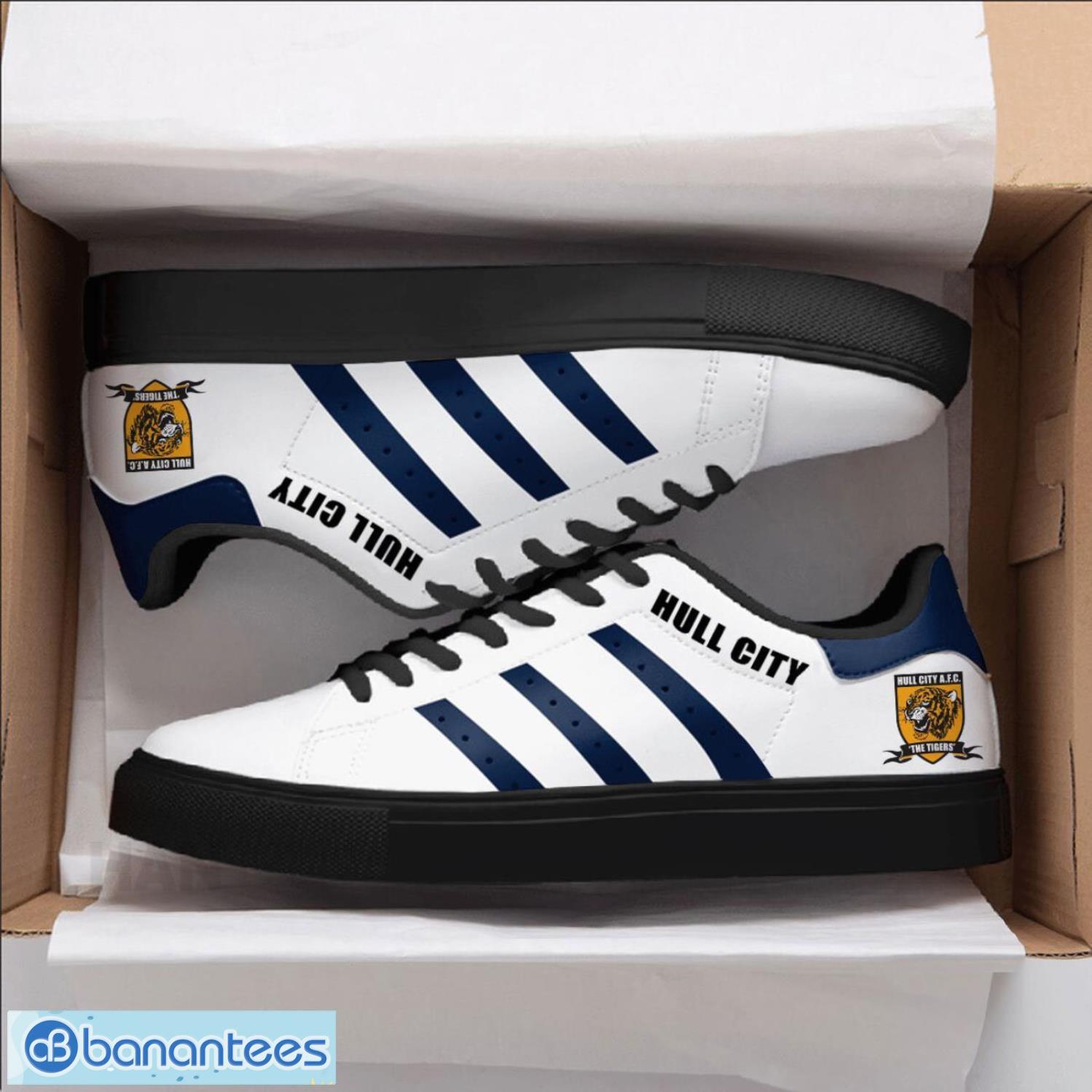 hull city afc low top skate shoes for fans limited shoes 1 image Hull City AFC Low Top Skate Shoes For Fans Limited Shoes Product Photo 2