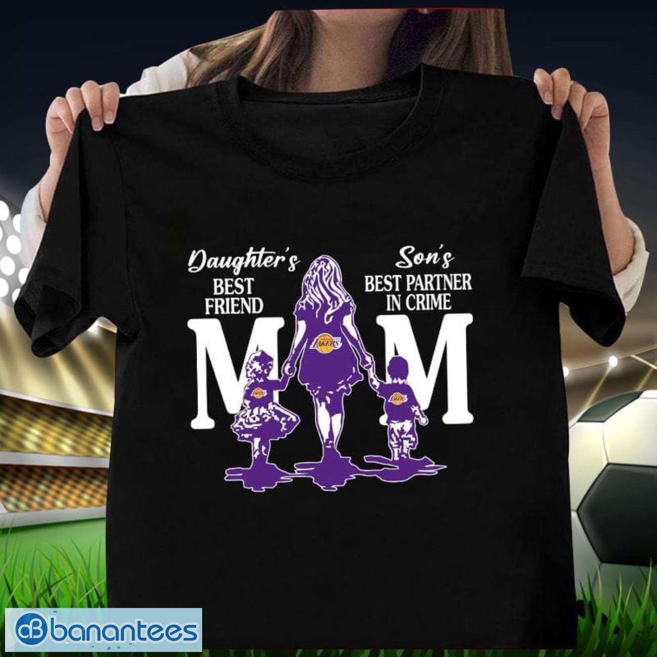 los angeles lakers moms best friend mothers day t shirt image Los Angeles Lakers Mom's Best Friend Mother's Day T Shirt Product Photo