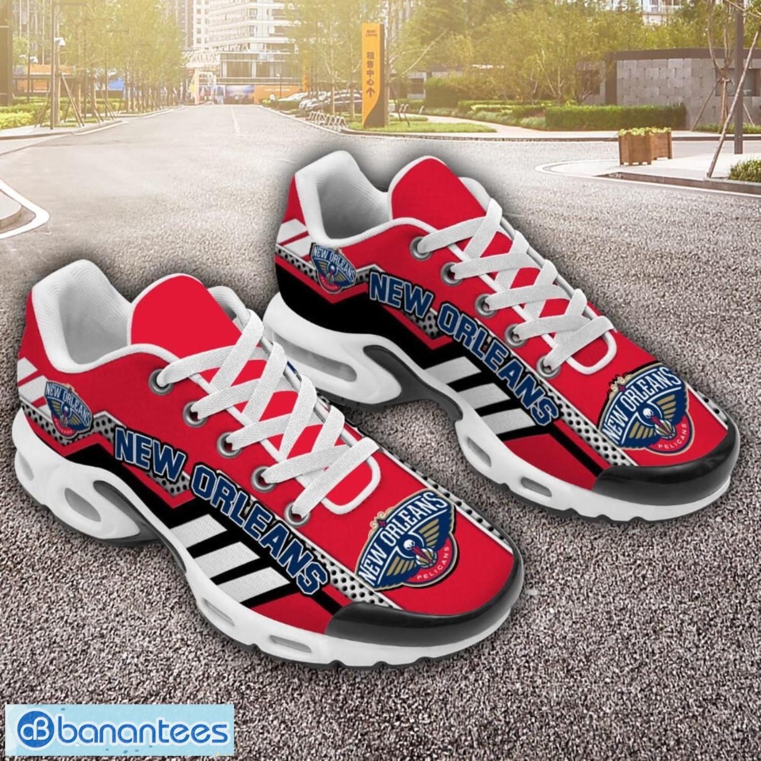 new orleans pelicans tn shoes sports team gift air cushion sports shoes for men women image New Orleans Pelicans TN Shoes Sports Team Gift Air Cushion Sports Shoes For Men Women Product Photo 1