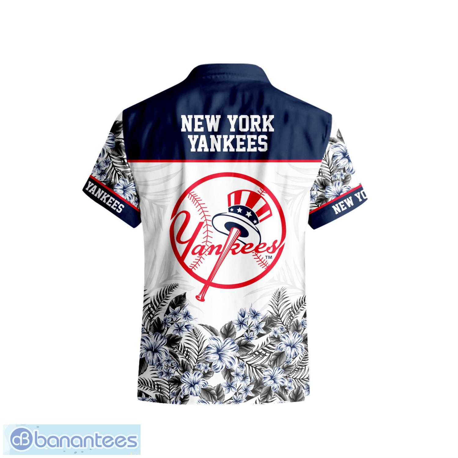 New York Yankees Hibiscus Plumeria Flower 3D Printed Hawaiian Shirt New York Yankees Hibiscus Plumeria Flower 3D Printed Hawaiian Shirt Product Photo 3