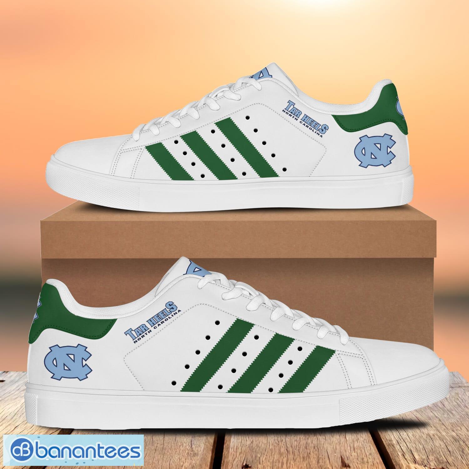 north carolina tar heels low top skate shoes fans gift men women shoes image North Carolina Tar Heels Low Top Skate Shoes Fans Gift Men Women Shoes Product Photo 1