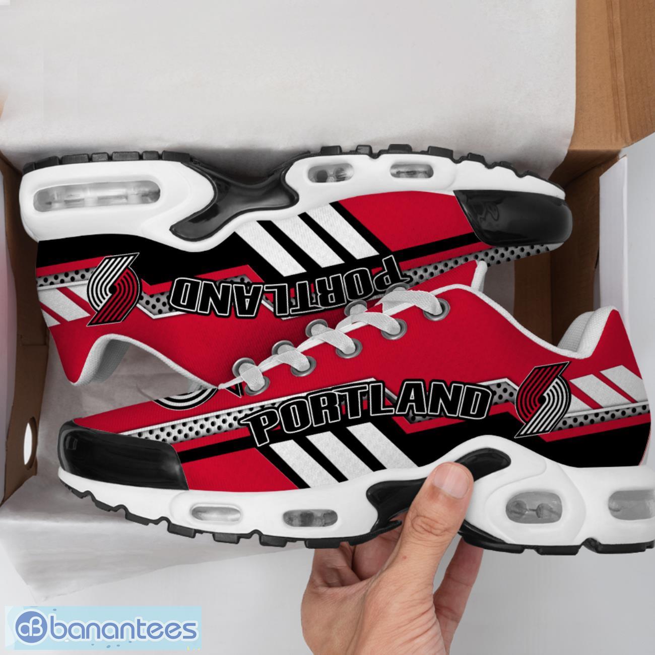 portland trail blazers tn shoes sports team gift air cushion sports shoes for men women 1 image Portland Trail Blazers TN Shoes Sports Team Gift Air Cushion Sports Shoes For Men Women Product Photo 2