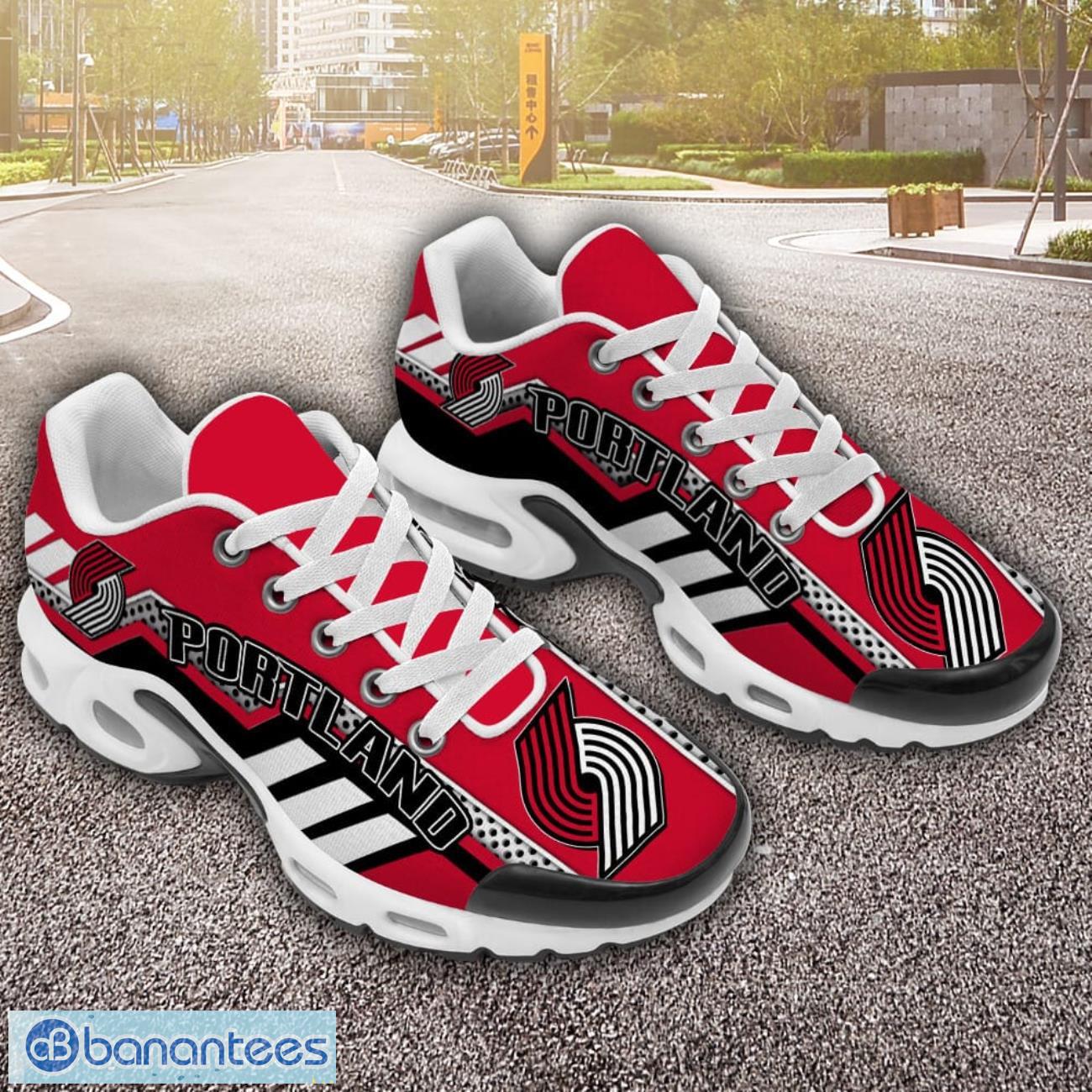 portland trail blazers tn shoes sports team gift air cushion sports shoes for men women image Portland Trail Blazers TN Shoes Sports Team Gift Air Cushion Sports Shoes For Men Women Product Photo 1