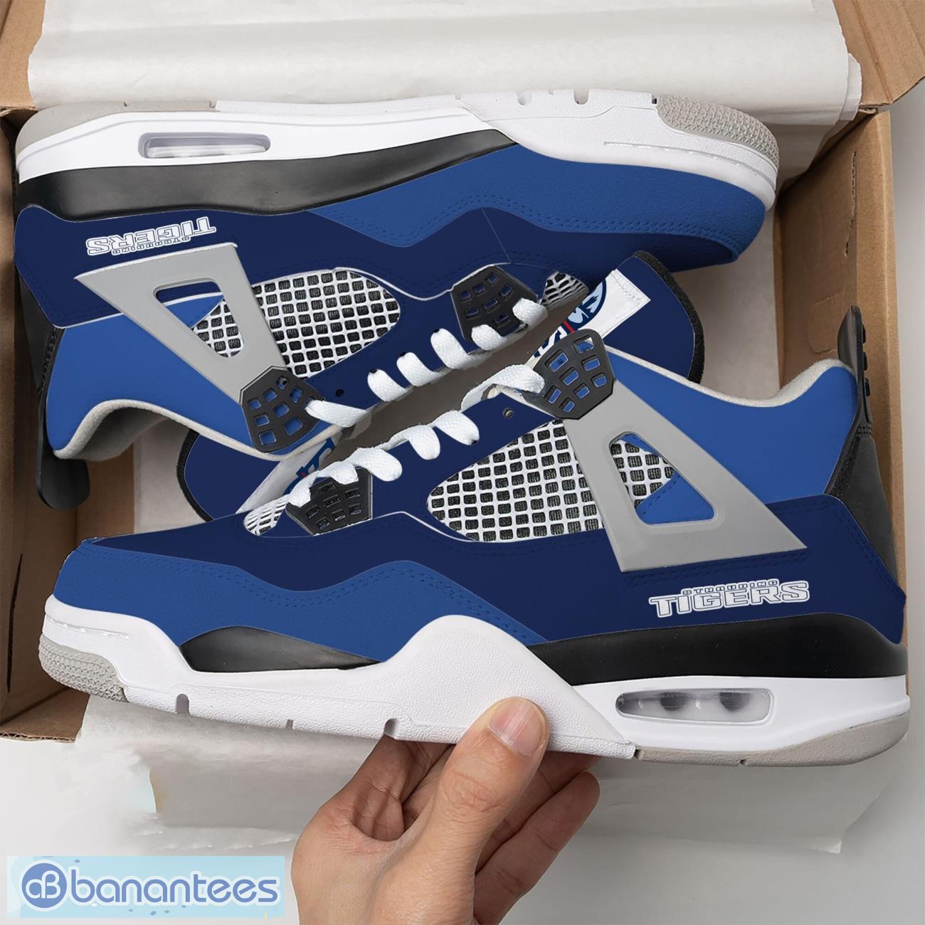 straubing tigers air jordan 4 shoes men and women sneakers gift image Straubing Tigers Air Jordan 4 Shoes Men And Women Sneakers Gift Product Photo 1