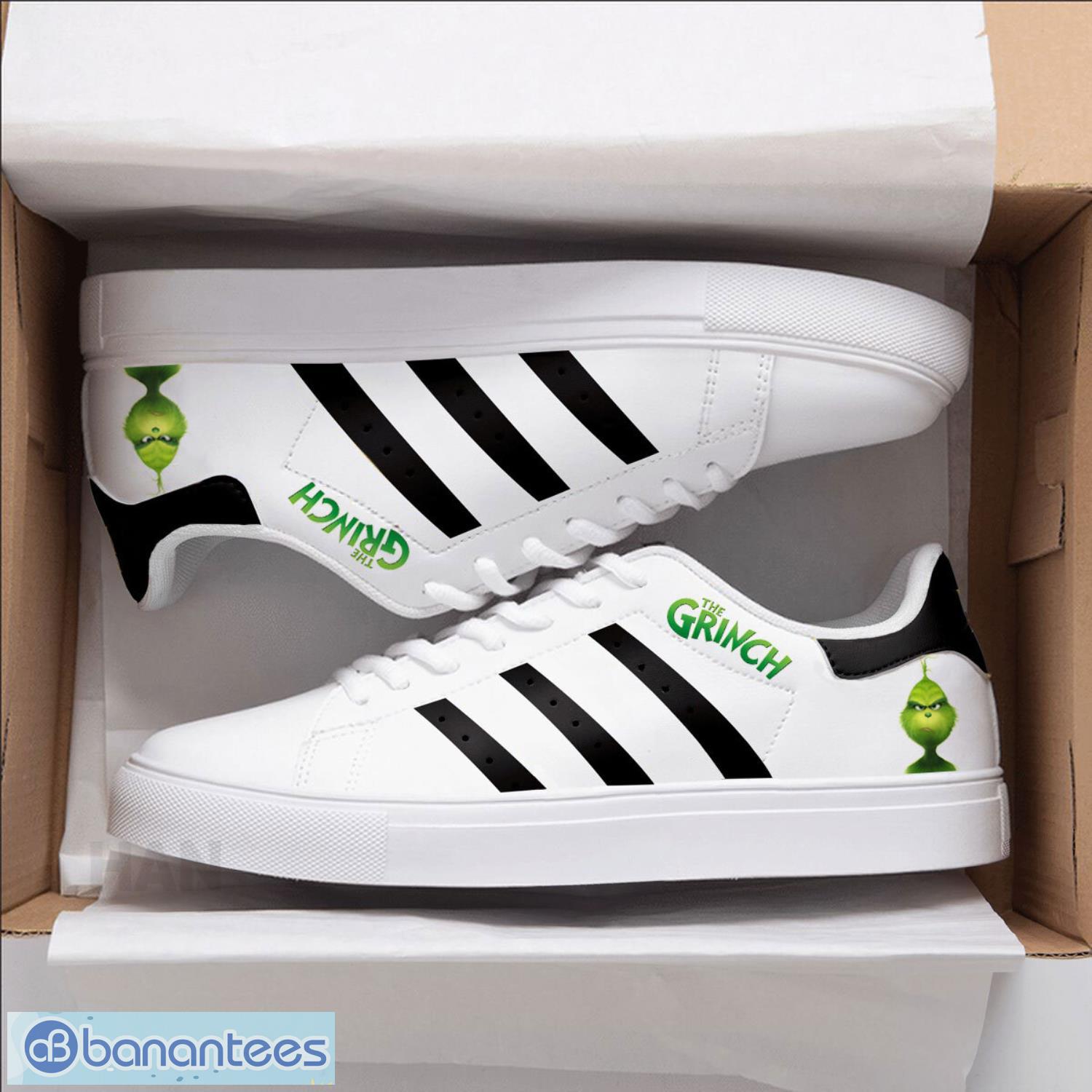the grinch low top skate shoes fans gift men women shoes image The Grinch Low Top Skate Shoes Fans Gift Men Women Shoes Product Photo 1