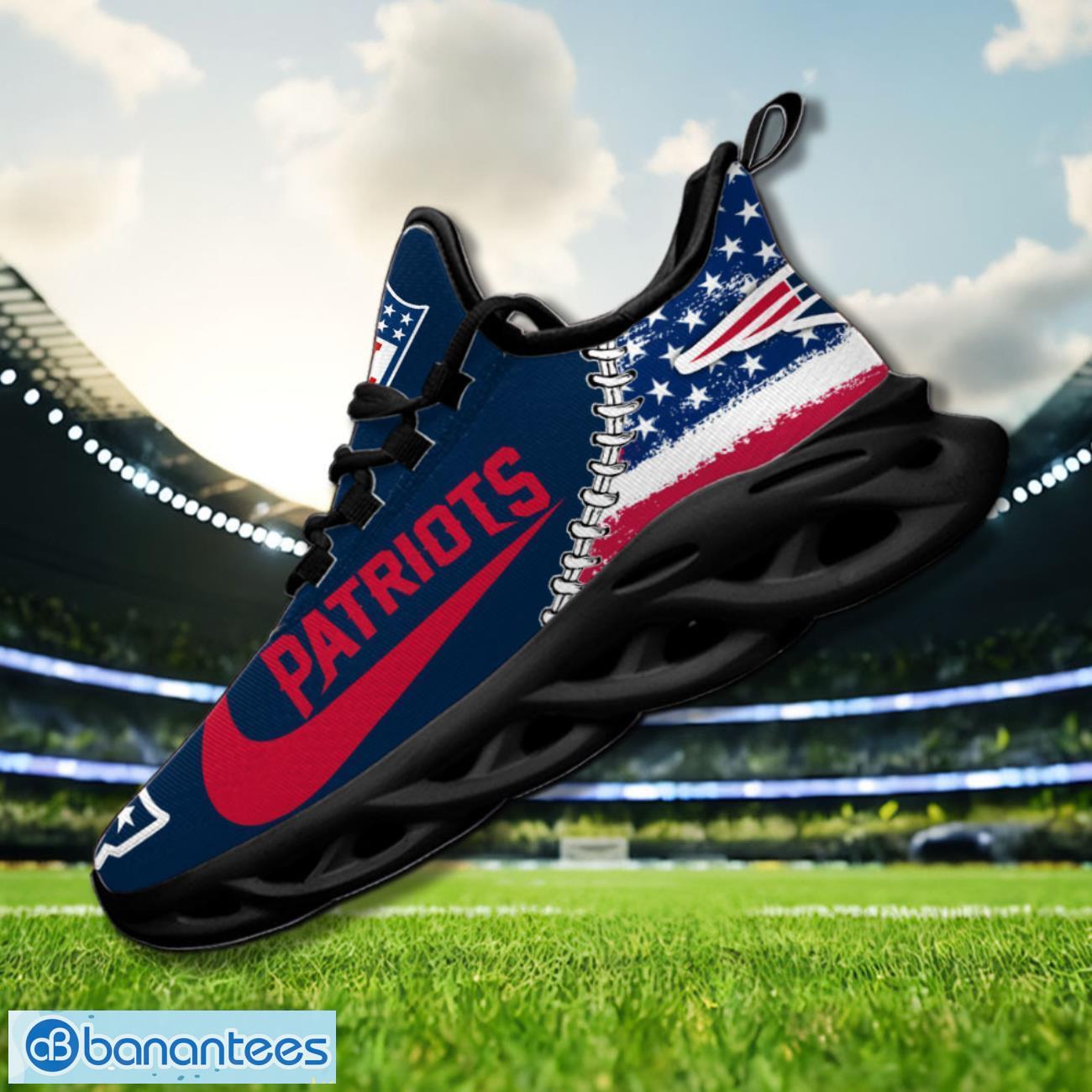Personalized Name New England Patriots NFL Max Soul Shoes Flag Pattern Sneakers Personalized Name New England Patriots NFL Max Soul Shoes Flag Pattern Sneakers Product Photo 2