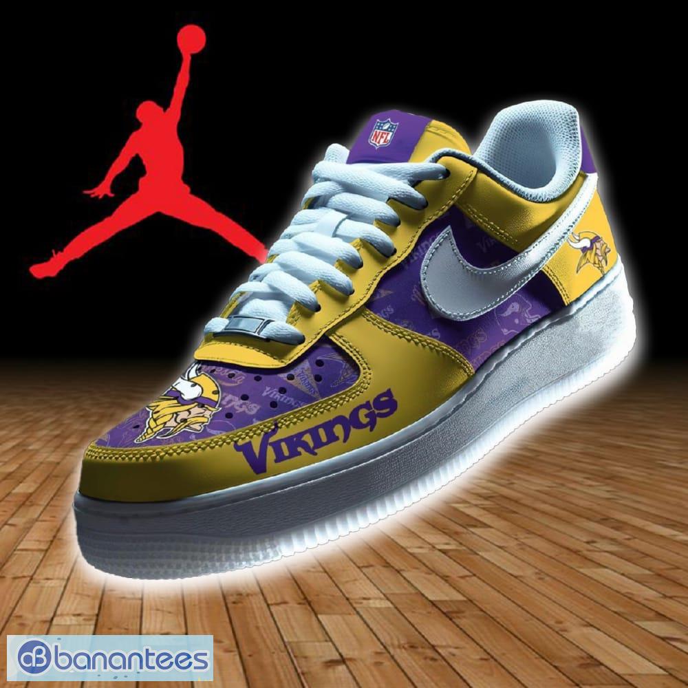 minnesota vikings nfl af1 shoes fusion new gift air force 1 sneaker for fans image Minnesota Vikings NFL AF1 Shoes Fusion New Gift Air Force 1 Sneaker For Fans - Minnesota Vikings NFL AF1 Shoes Fusion New Gift Air Force 1 Sneaker For Fans