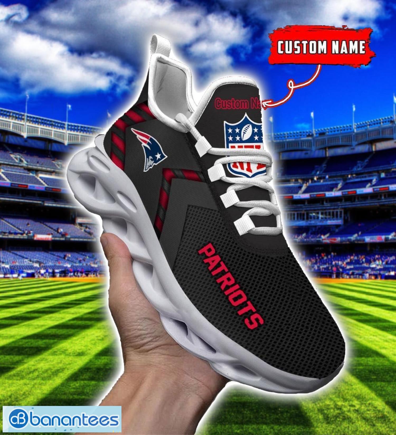 nfl new england patriots ultra sneakers personalized name for fans max soul shoes 3 image NFL New England Patriots Ultra Sneakers Personalized Name For Fans Max Soul Shoes Product Photo 4