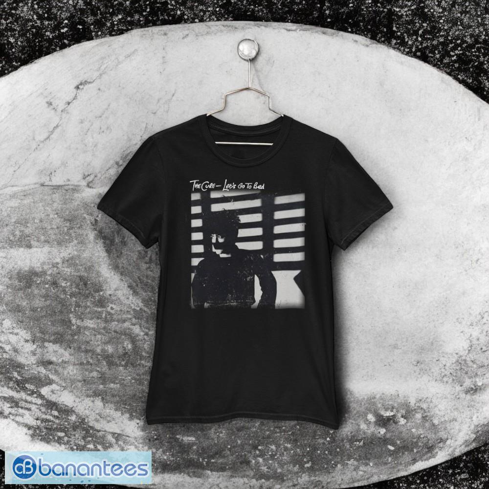 the cure tshirt 80s vintage best gift t shirt man woman t shirt 1 image The Cure Tshirt 80s Vintage Best Gift T Shirt Man Woman T-Shirt Product Photo 2