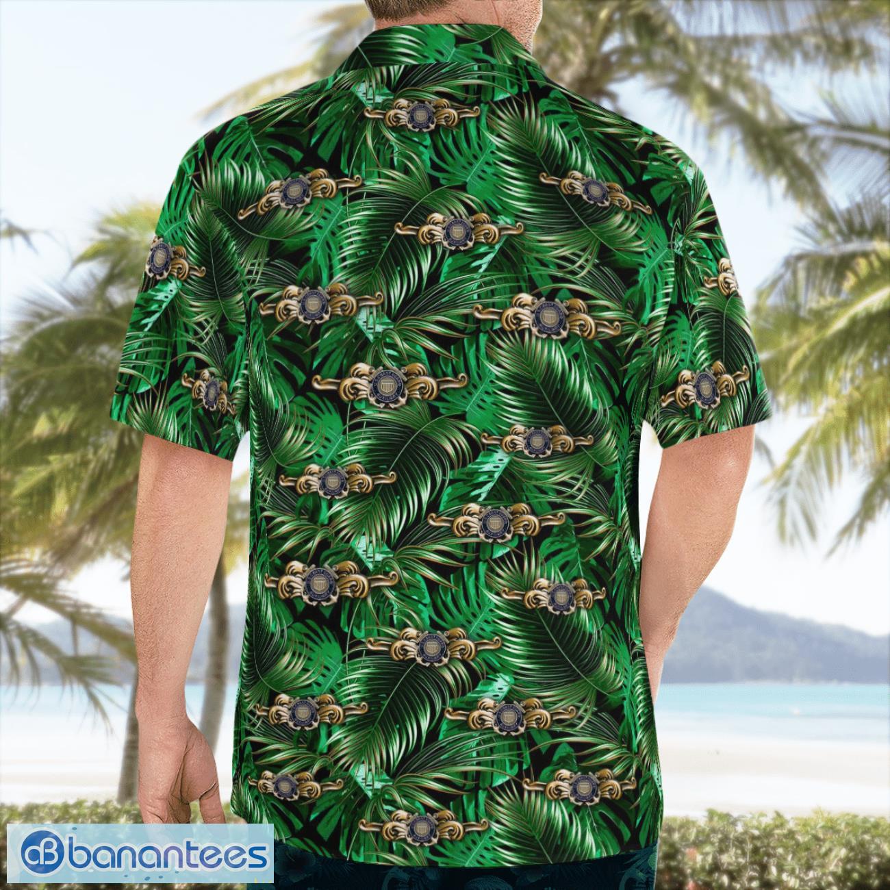 us-coast-guard-cutter-cutterman-insignia-auxiliary-beach-hawaiian-shirt-gift-for-summer-holiday-1.jpg US Coast Guard Cutter Cutterman insignia - auxiliary Beach Hawaiian Shirt Gift For Summer Holiday Product Photo 2