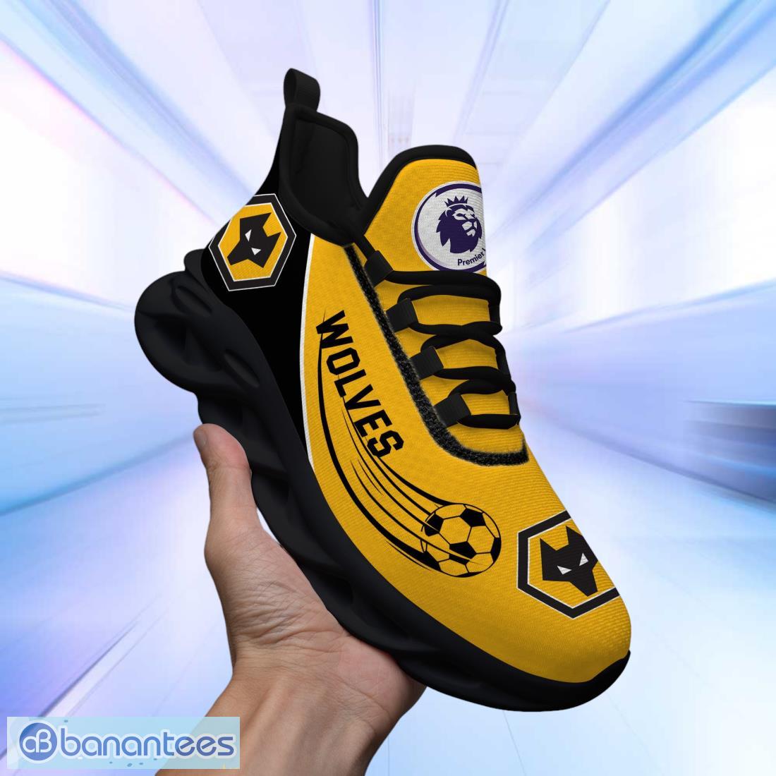 wolverhampton wanderers new design max soul shoes 2 image Wolverhampton Wanderers New Design Max Soul Shoes Product Photo 3
