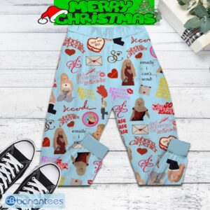 Sabrina Carpenter Please Please Please Fleece Pajamas Set Light Blue All Over Print Christmas Gift - Sabrina Carpenter Please Please Please Fleece Pajamas Set Light Blue-3