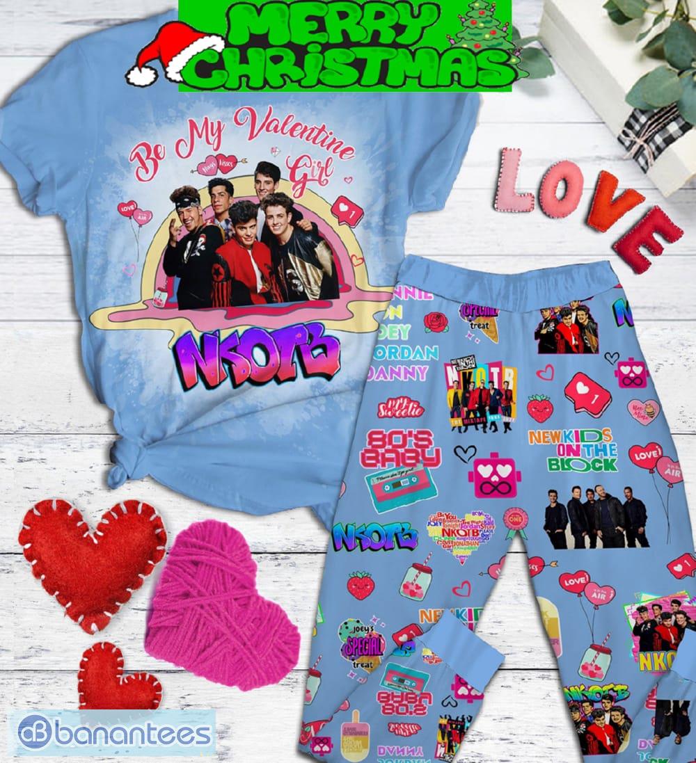 new kids on the block my valentine fleece pajamas set for christmas image New Kids On The Block My Valentine Fleece Pajamas Set For Christmas - New Kids On The Block My Valentine Fleece Pajamas Set-1
