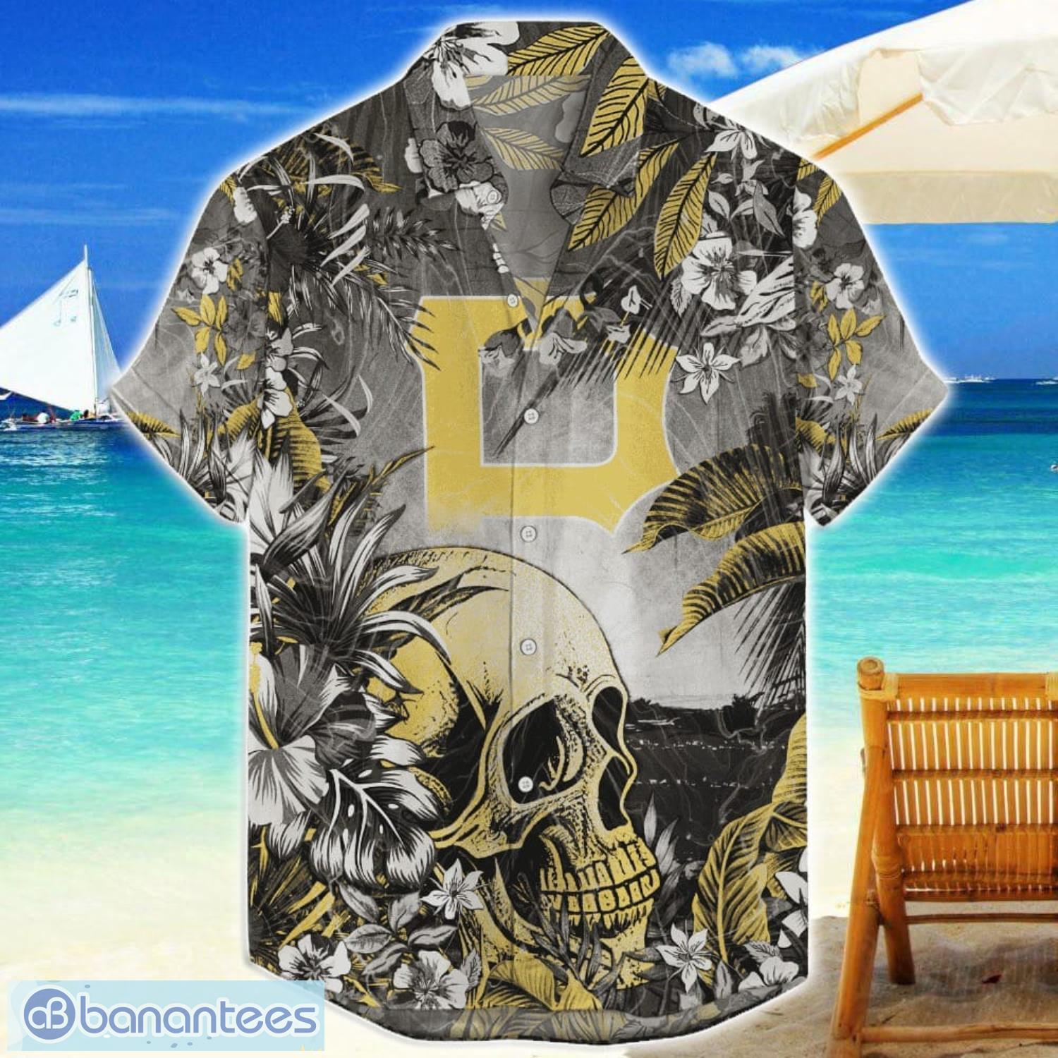 pittsburgh pirates tropical skull halloween 3d hawaiian shirt for men women mlb fans image Pittsburgh Pirates Tropical Skull Halloween 3D Hawaiian Shirt For Men Women MLB Fans Product Photo 1