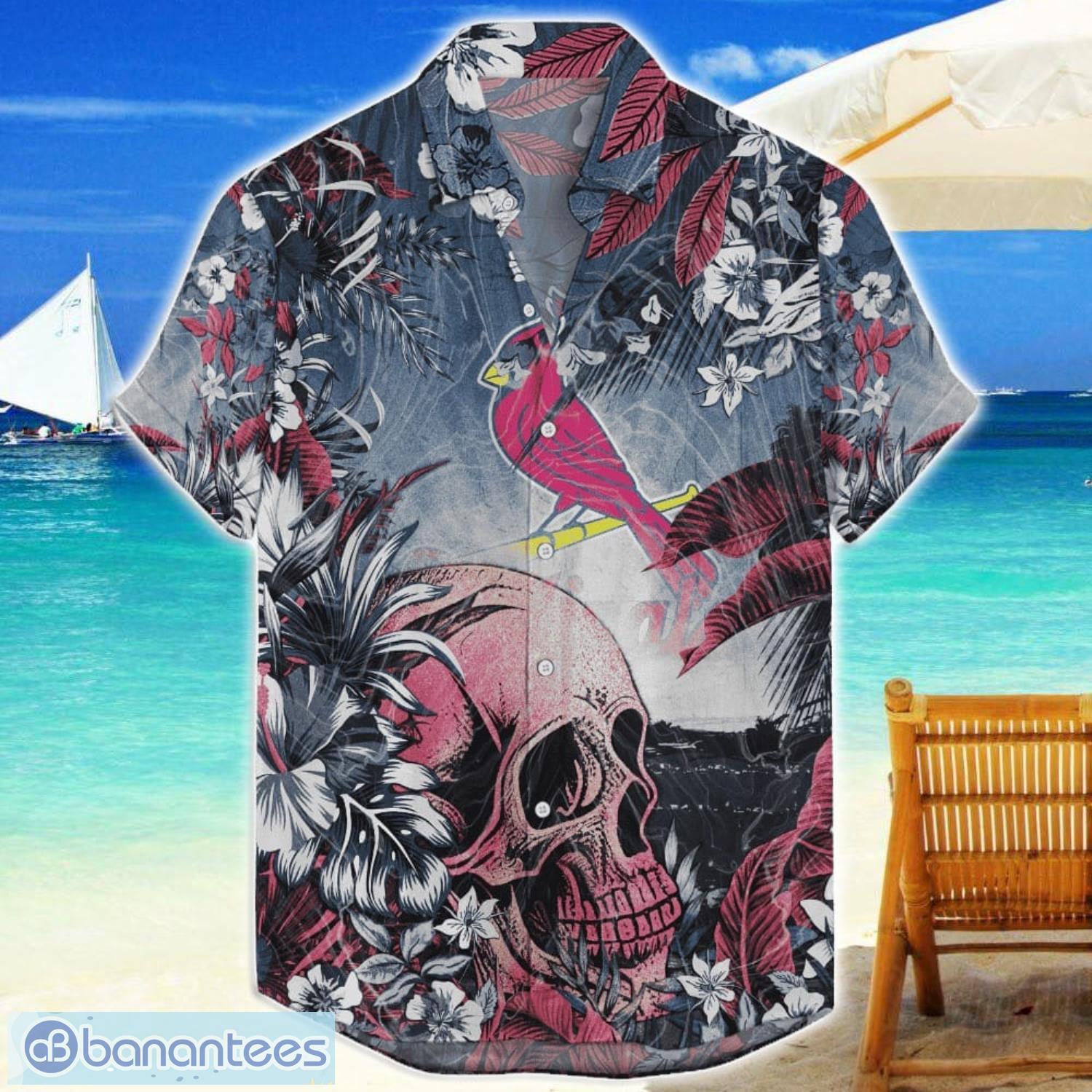 st louis cardinals tropical skull halloween 3d hawaiian shirt for men women mlb fans image St Louis Cardinals Tropical Skull Halloween 3D Hawaiian Shirt For Men Women MLB Fans Product Photo 1