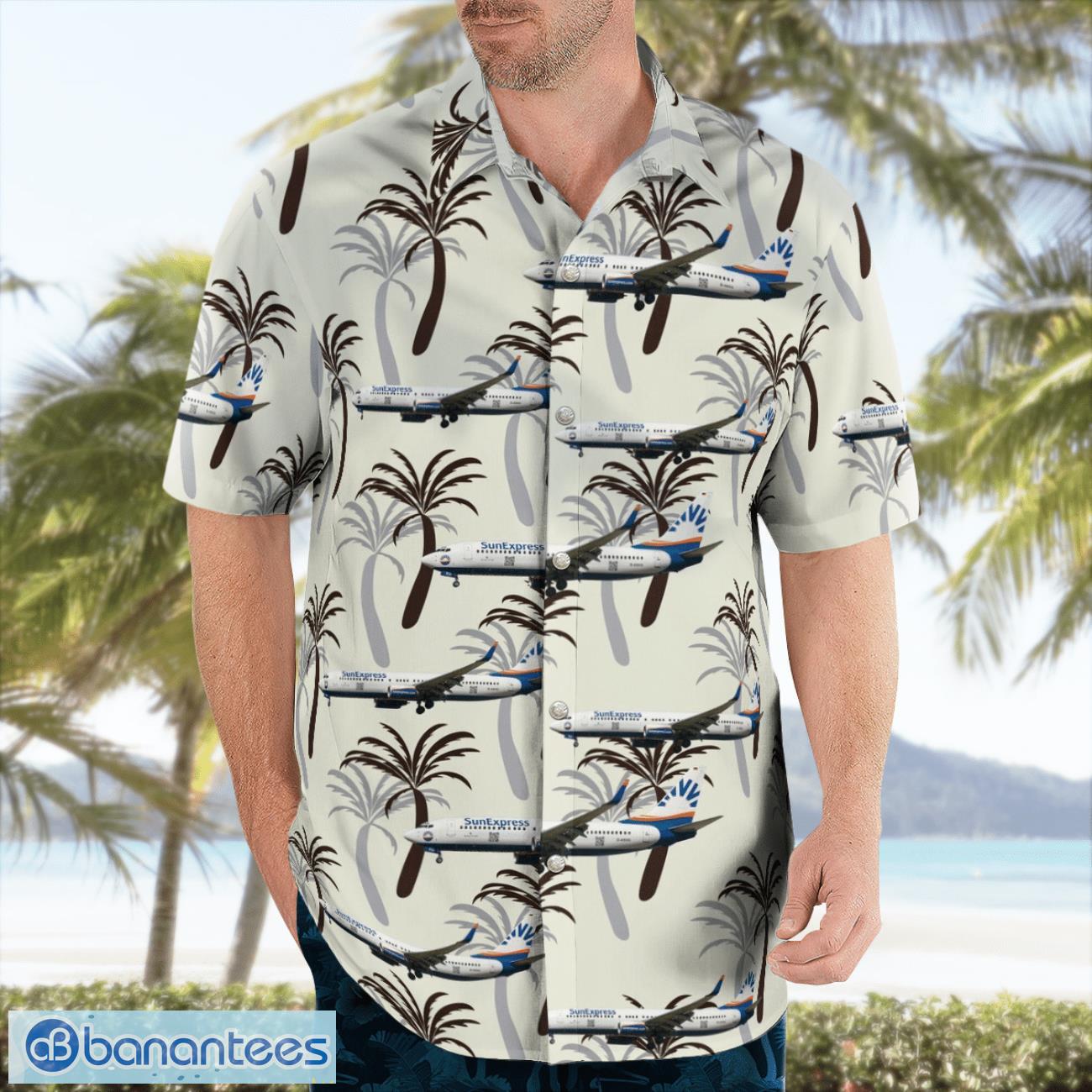SunExpress Deutschland Boeing 737-800 Hawaiian Shirt SunExpress Deutschland Boeing 737-800 Hawaiian Shirt Product Photo 4