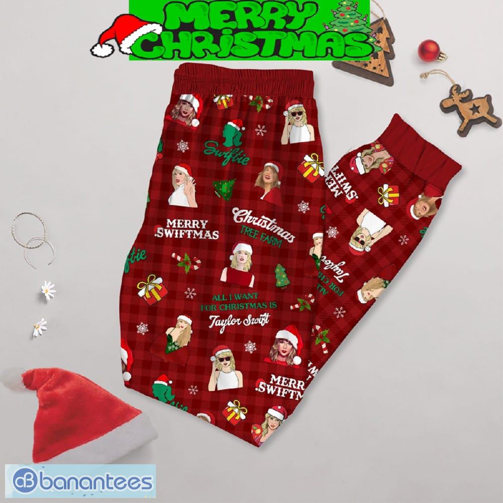 taylor-swift-in-my-heart-is-a-christmas-tree-farm-pajamas-set-men-women-for-fans-2.jpg Taylor Swift In My Heart Is A Christmas Tree Farm Pajamas Set Men Women For Fans - Taylor Swift In My Heart Is A Christmas Tree Farm Pajamas Set-3