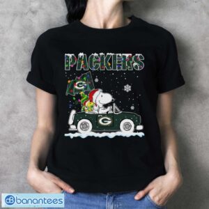 Green Bay Packers Snoopy And Woodstock Driving Car Cute Snoopy Limited Edition Shirt - Ladies T-Shirt