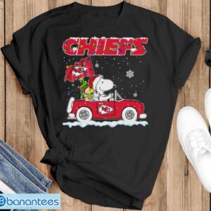 Kansas City Chiefs Snoopy And Woodstock Driving Car Cute Snoopy Limited Edition Shirt - Black T-Shirt