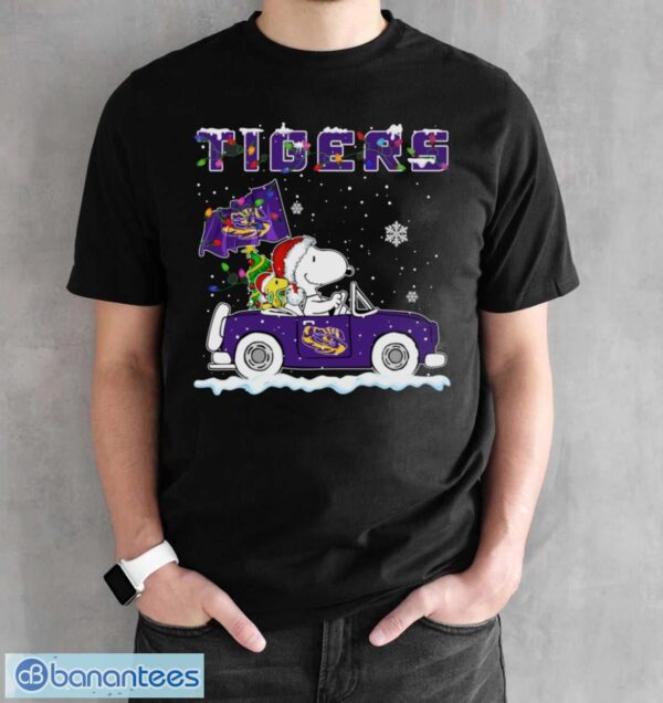 LSU Tigers Snoopy And Woodstock Driving Car Cute Snoopy Limited Edition Shirt - Black Unisex T-Shirt