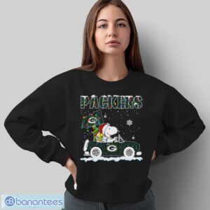 Green Bay Packers Snoopy And Woodstock Driving Car Shirt Sweatshirt Hoodie - Sweatshirt