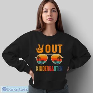 Peace Out Kindergarten Retro Graduation Last Day Of School Shirt - Sweatshirt