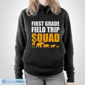 First Grade Field Trip Squad 1st Grade Zoo Crew Safari Shirt - Unisex Pullover Hoodie