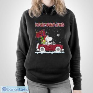 Arkansas Razorbacks Snoopy And Woodstock Driving Car Shirt Sweatshirt Hoodie - Unisex Pullover Hoodie