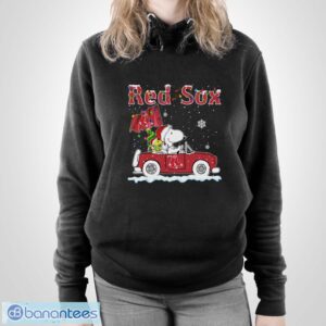 Boston Red Sox Snoopy And Woodstock Driving Car Shirt Sweatshirt Hoodie - Unisex Pullover Hoodie