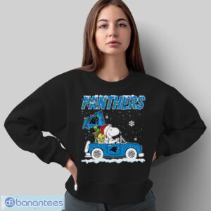 Carolina Panthers Snoopy And Woodstock Driving Car Shirt Sweatshirt Hoodie - Sweatshirt