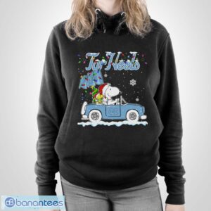 North Carolina Tar Heels Snoopy And Woodstock Driving Car Shirt Sweatshirt Hoodie - Unisex Pullover Hoodie