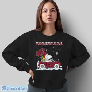 Arizona Cardinals Snoopy And Woodstock Driving Car Shirt Sweatshirt Hoodie - Sweatshirt
