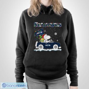 Seattle Seahawks Snoopy And Woodstock Driving Car Shirt Sweatshirt Hoodie - Unisex Pullover Hoodie