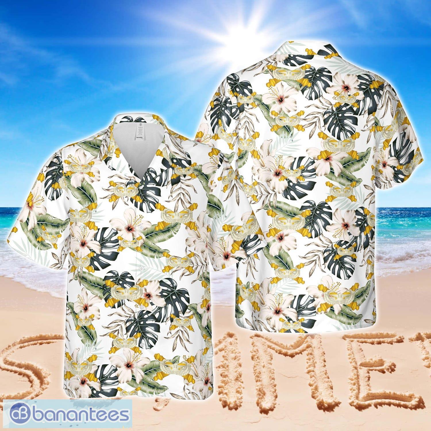 glider badge artillery branch artillery glider hawaiian shirt image Glider Badge Artillery Branch Artillery Glider Hawaiian Shirt Product Photo 1