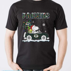 Green Bay Packers Snoopy And Woodstock Driving Car Shirt Sweatshirt Hoodie - Men T-Shirt