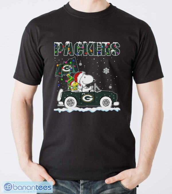 Green Bay Packers Snoopy And Woodstock Driving Car Shirt Sweatshirt Hoodie - Men T-Shirt