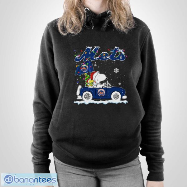 New York Mets Snoopy And Woodstock Driving Car Shirt Sweatshirt Hoodie - Unisex Pullover Hoodie