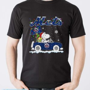 New York Mets Snoopy And Woodstock Driving Car Shirt Sweatshirt Hoodie - Men T-Shirt
