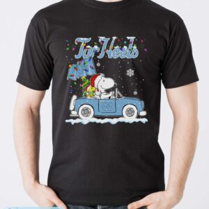 North Carolina Tar Heels Snoopy And Woodstock Driving Car Shirt Sweatshirt Hoodie - Men T-Shirt