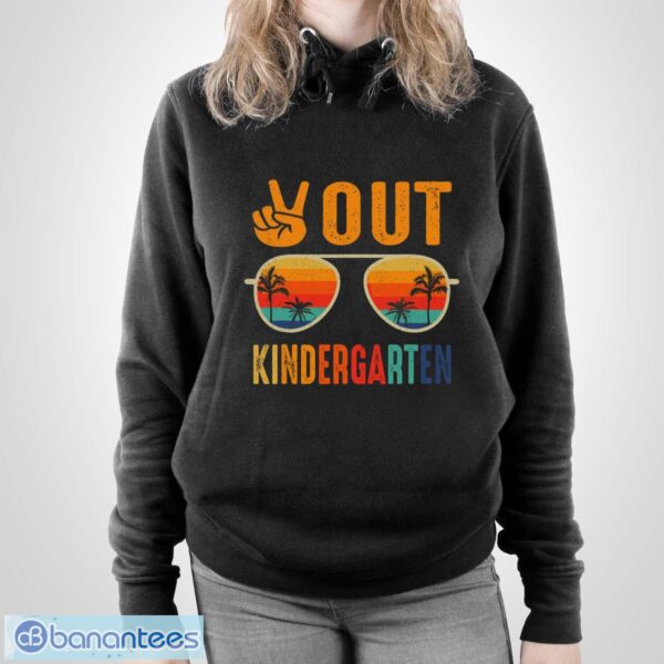 Peace Out Kindergarten Retro Graduation Last Day Of School Shirt - Unisex Pullover Hoodie