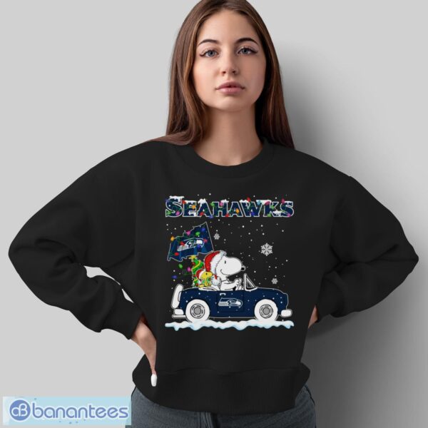 Seattle Seahawks Snoopy And Woodstock Driving Car Shirt Sweatshirt Hoodie - Sweatshirt