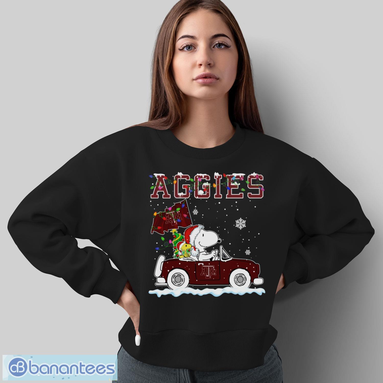texas am aggies snoopy and woodstock driving car shirt sweatshirt hoodie 1 image Texas A&M Aggies Snoopy And Woodstock Driving Car Shirt Sweatshirt Hoodie - Sweatshirt